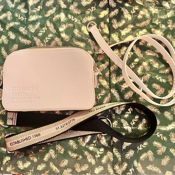 leather cross-body bag & unbranded make up bag - Picture 2 of 16